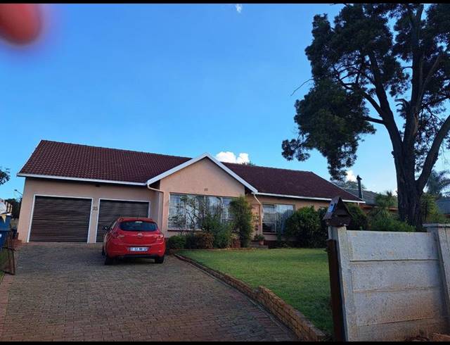 3 BEDROOM HOUSE FOR SALE IN RANT-EN-DAL